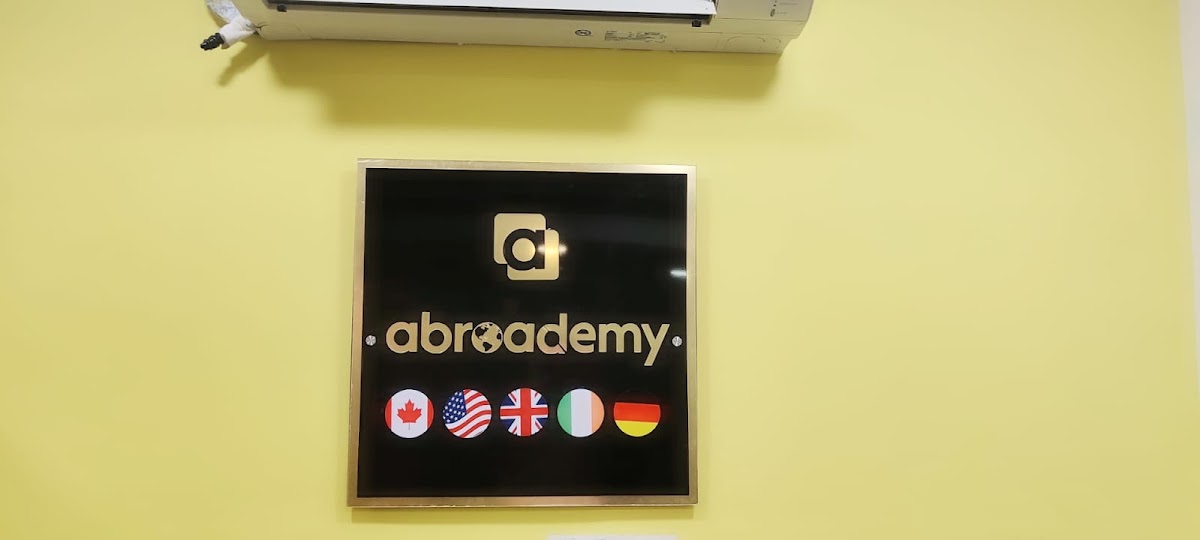 Abroademy photo 3