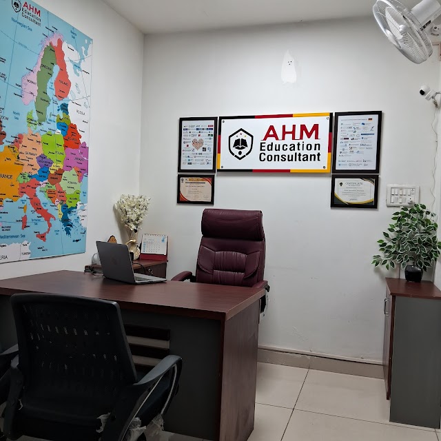 AHM Education Consultant - Study in Germany photo 2