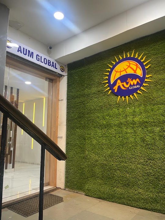 AUM Global Education and Migration photo 2