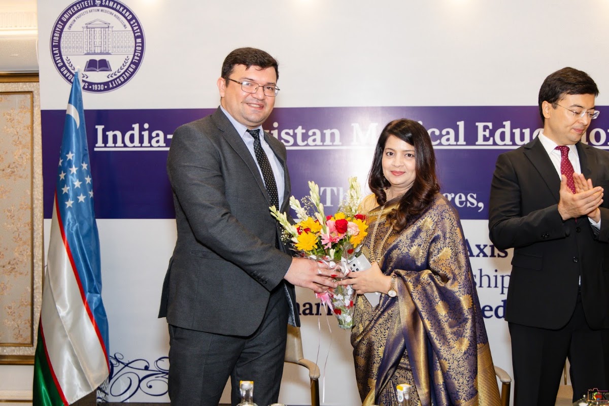 Axis Institutes Of International Educations | Career Counselling office