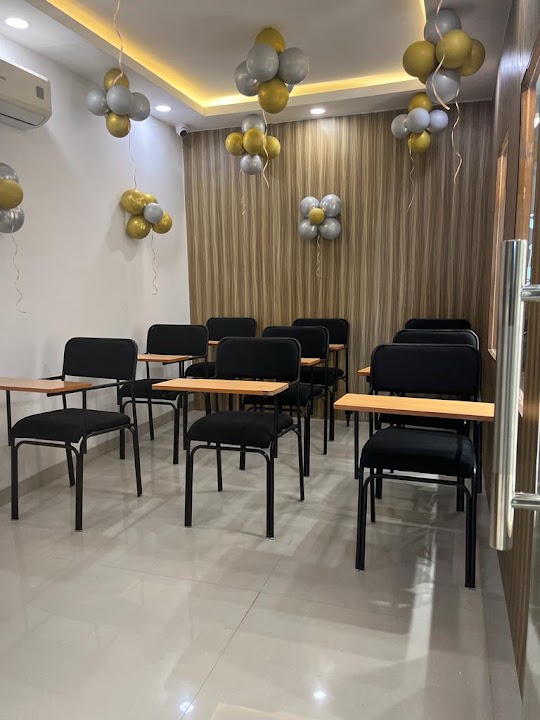 ✅ Blissway -IELTS & PTE Institute in Zirakpur office