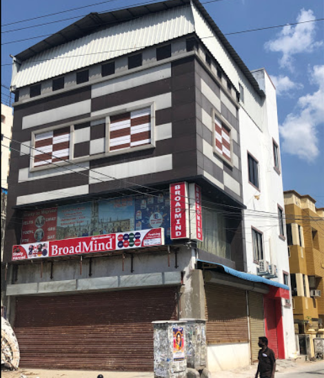 BroadMind Study Abroad office