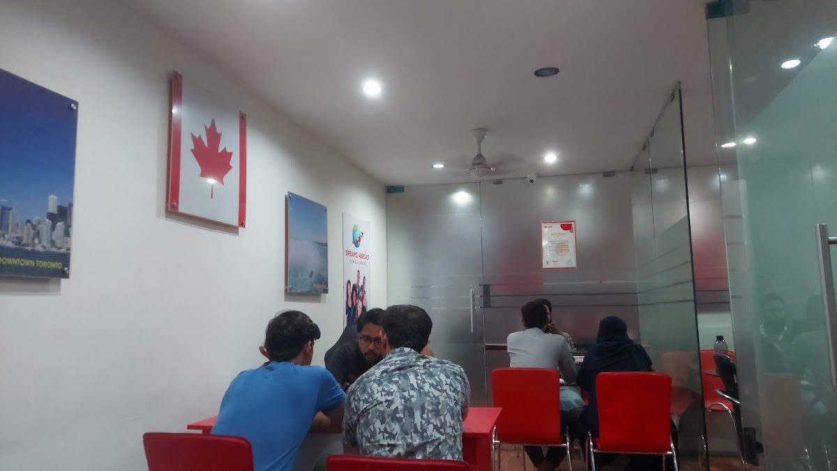 Dreamz Abroad Consultants Bangalore photo 2