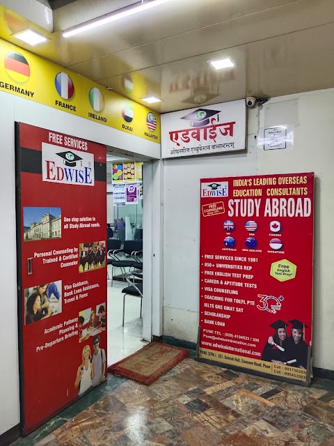 Edwise International - Study Abroad Consultants - Pune (Station Road) photo 2
