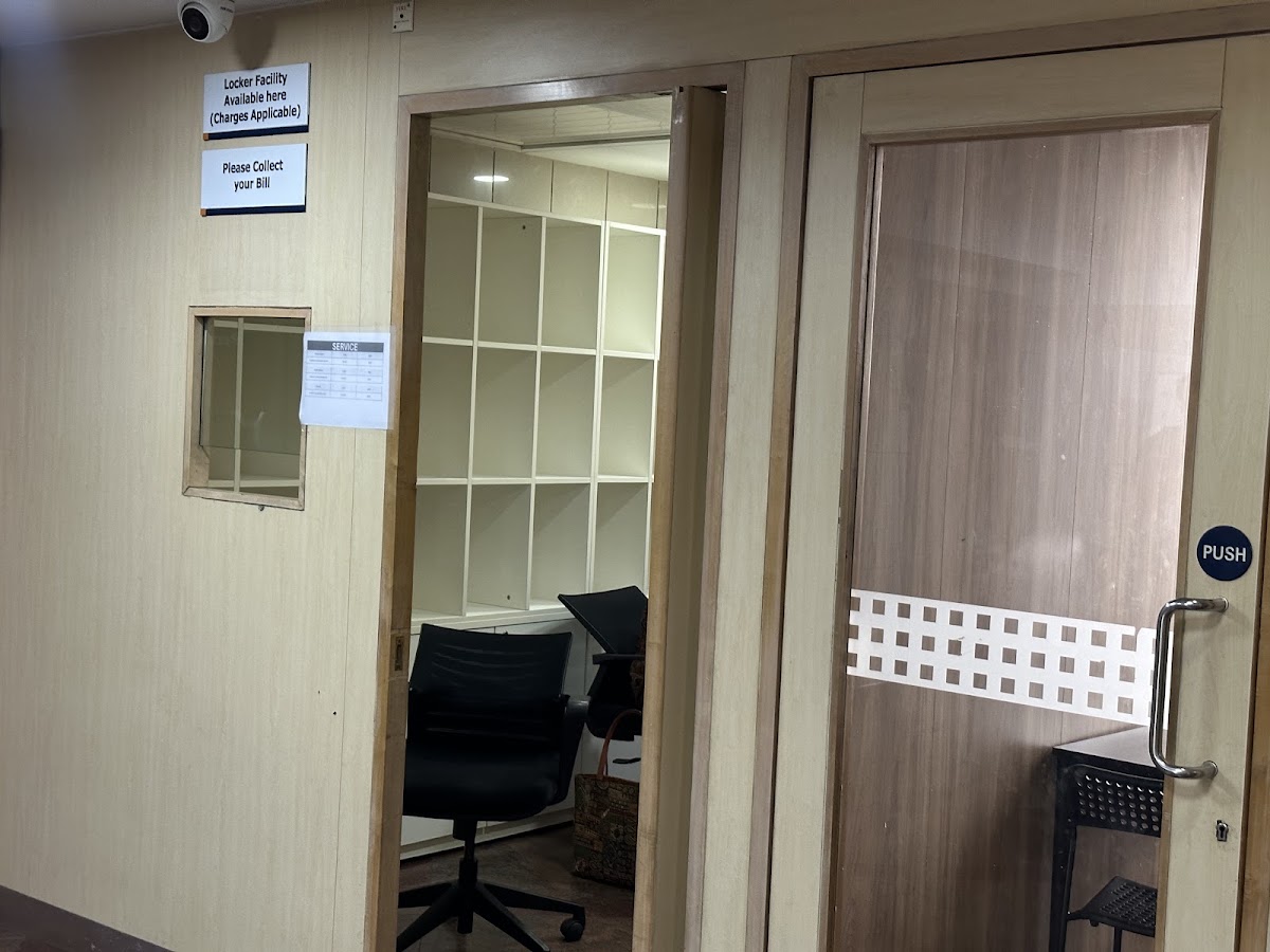 Elohim Immigration Consultancy Solution Pvt Ltd office