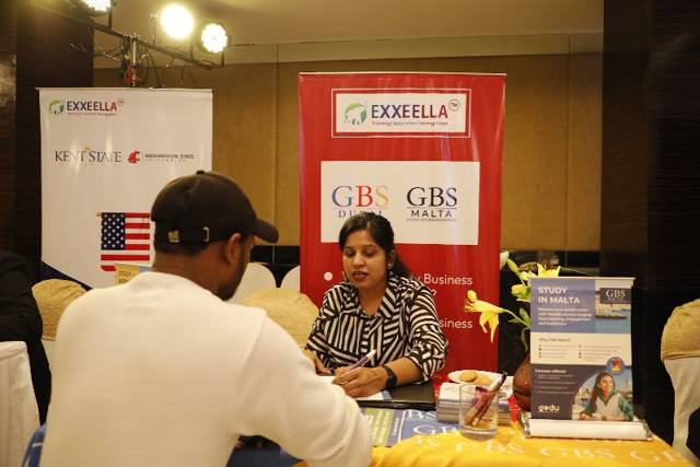 Exxeella Education Group - Study Abroad & Immigration photo 2
