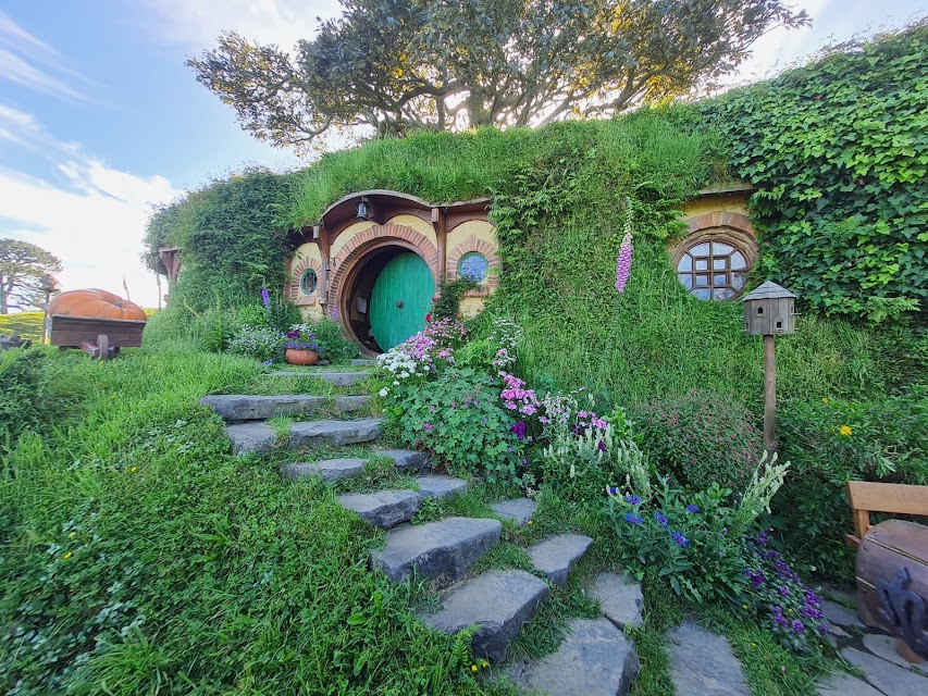 Globe Safari Adventures office