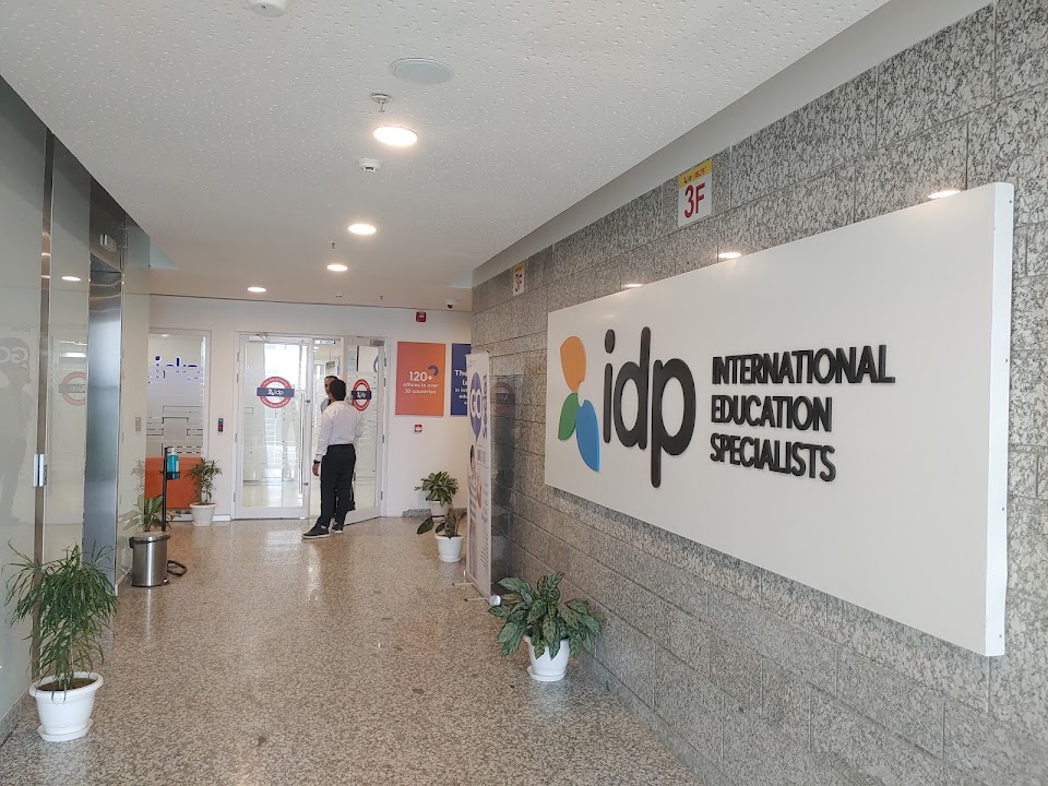 IDP Education - Best Study Abroad Consultants in Gurgaon photo 3