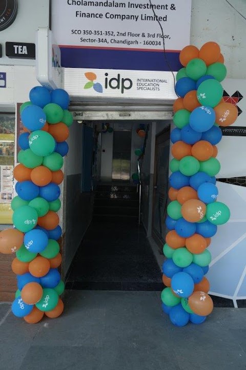 IDP Education - Study Abroad Consultants in Chandigarh Sector-34 office