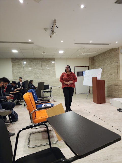 Karen Fernandes in Pune | Digital Marketer | Image Consultant | Soft Skill Trainer | Career Coach | Study Abroad Counsellor photo 3