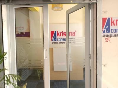 KC Overseas Education Noida office