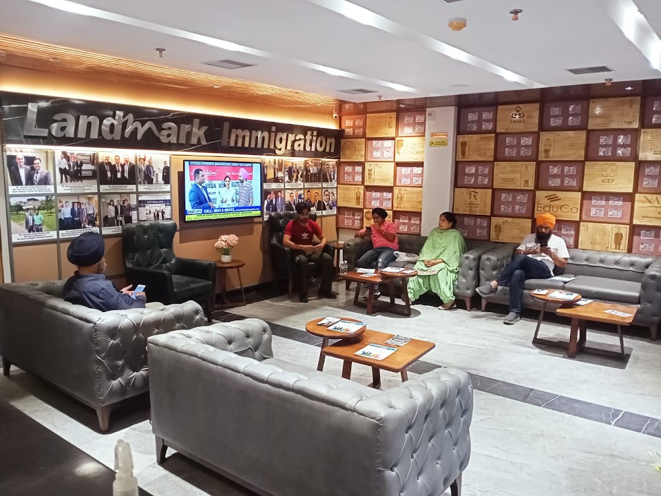 Landmark Education - Sector 17, Chandigarh office