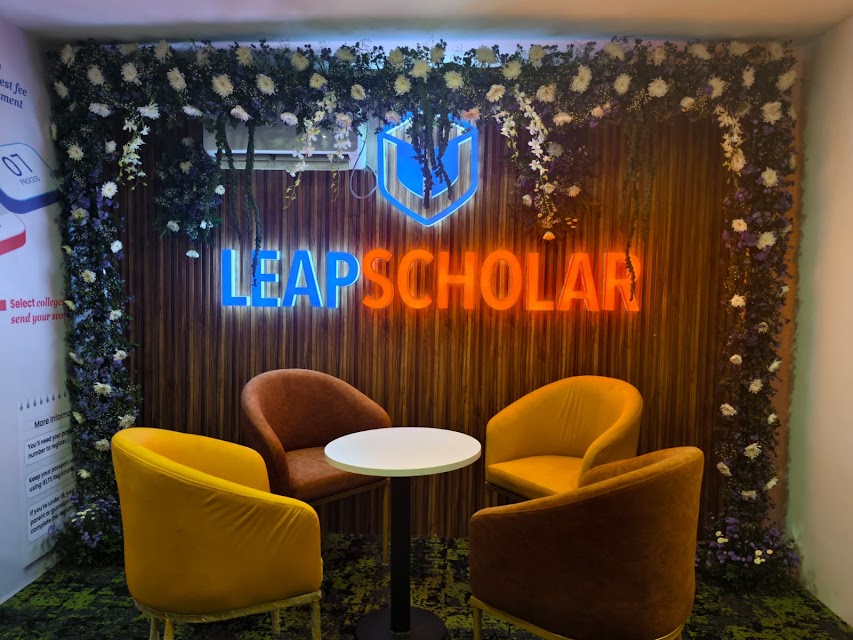 Leap Scholar - Study Abroad Consultancy in Kolkata (Park Street area) photo 2