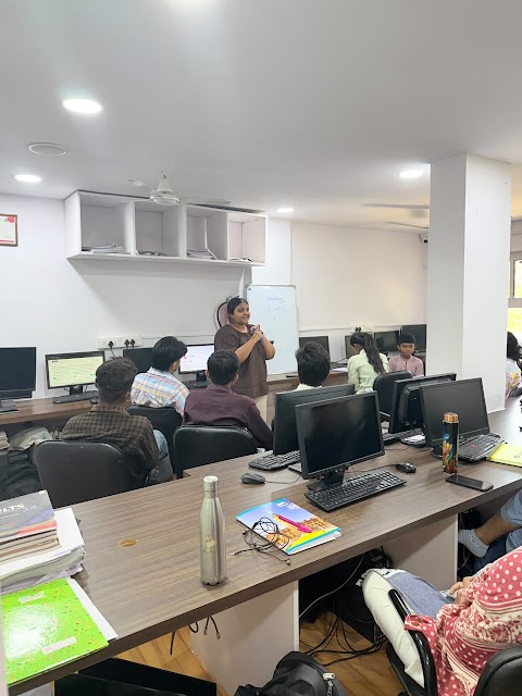 Mahi Visa Services Gandhinagar photo 3