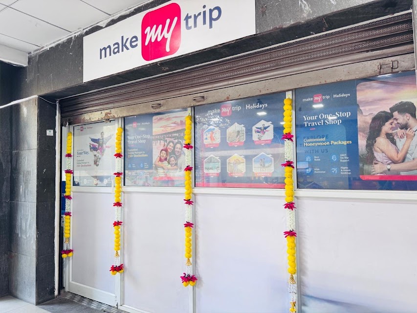 MakeMyTrip Holidays Store - Pimple Saudagar office
