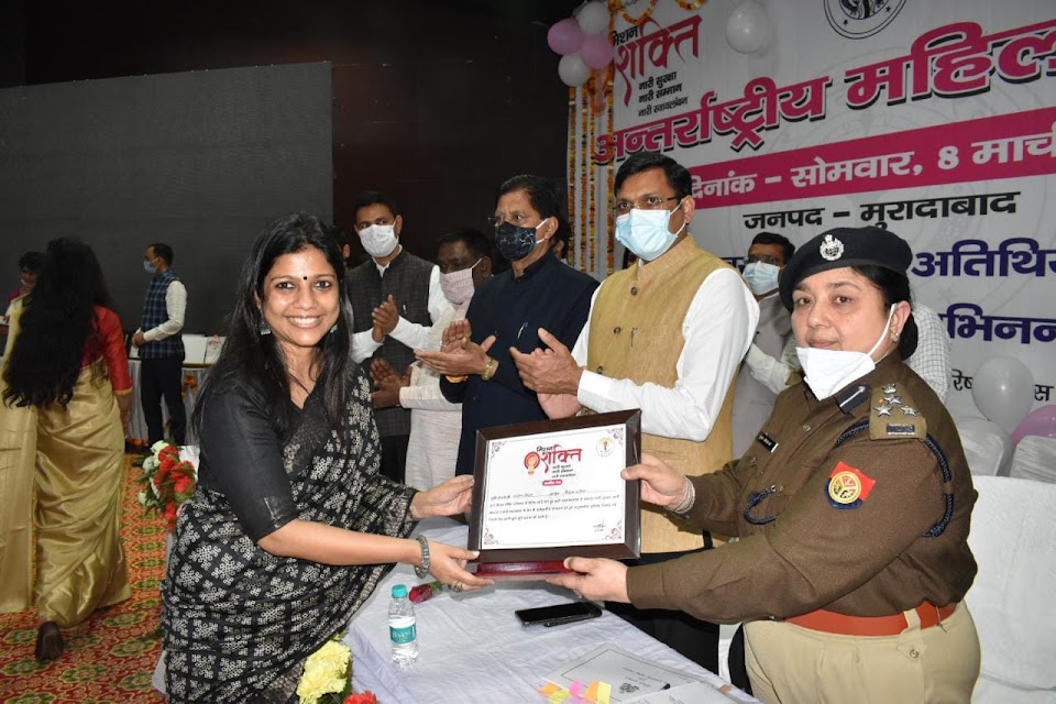 Minal Goel Career Counselor office