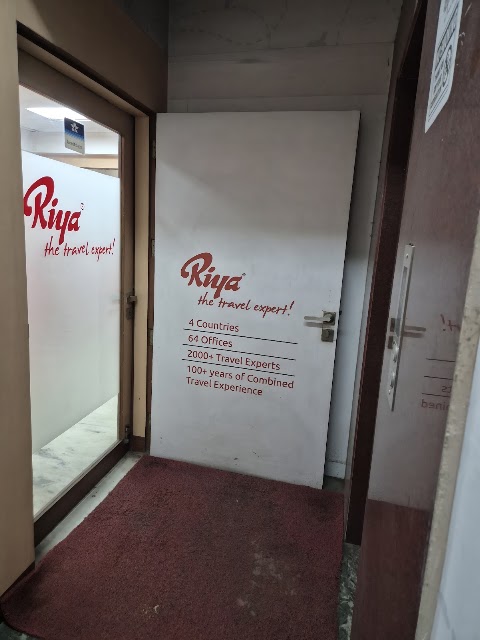 Riya - The Travel Expert | Kolkata office