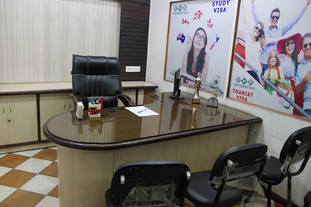 RMR Immigration photo 2