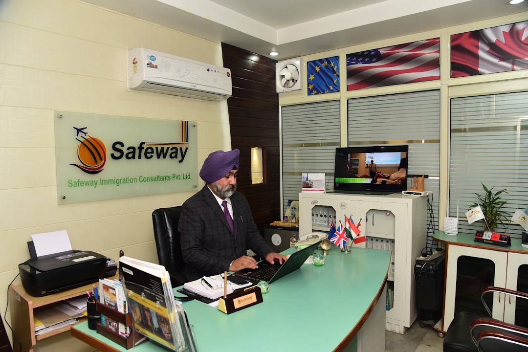 Safeway Immigration photo 3