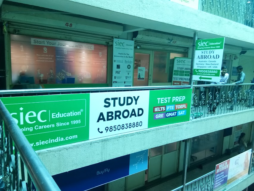 SIEC Study Abroad, Overseas Education Consultant in Pune office