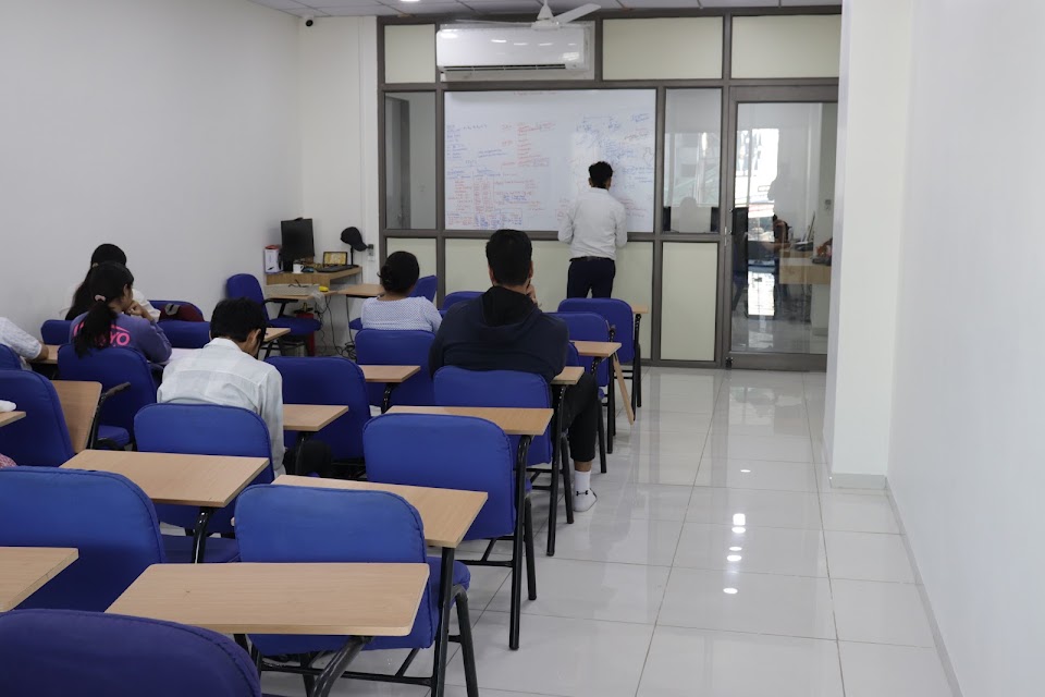 SkySail Immigration office