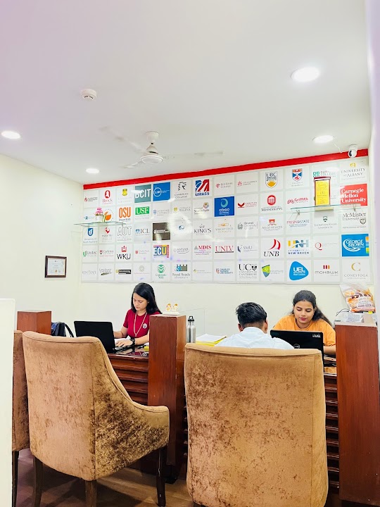 Study Master photo 2