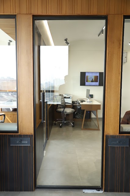 SVP IMMIGRATION AND VISA SERVICES photo 3