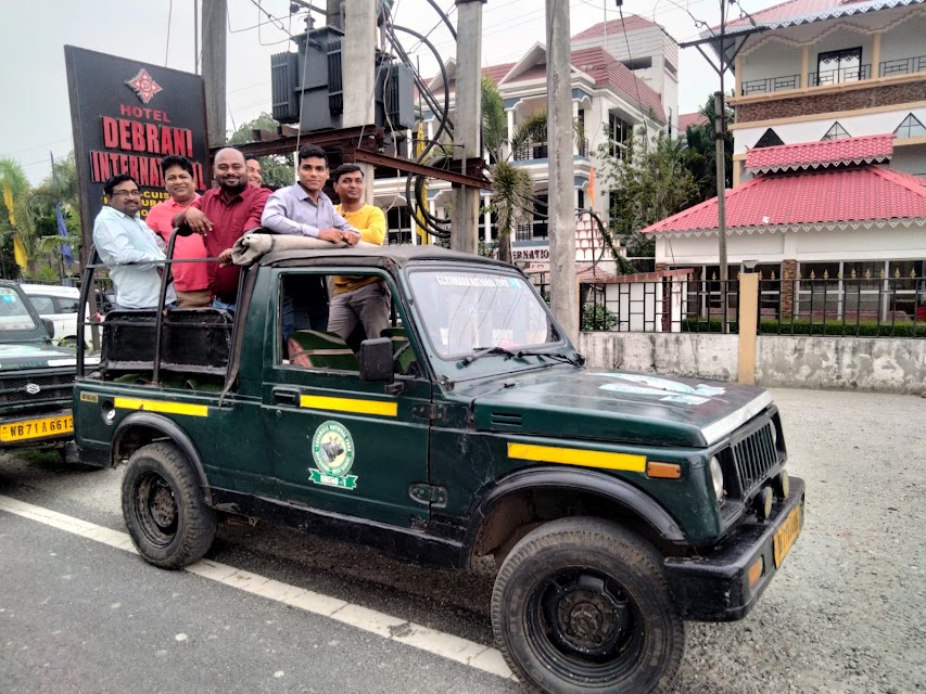 TARAKNATH TRAVELS photo 3