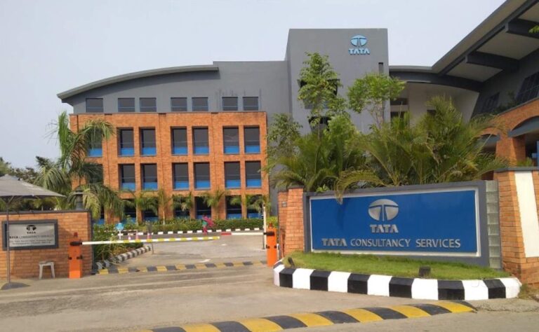 TCS ( Tata Consultancy Services ) photo 2