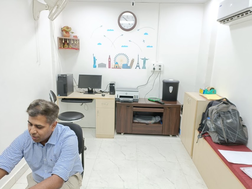 THE IMMI HUB office