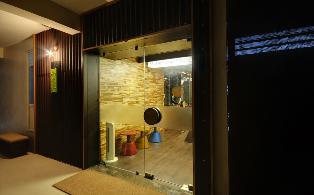 The Wingo Overseas office