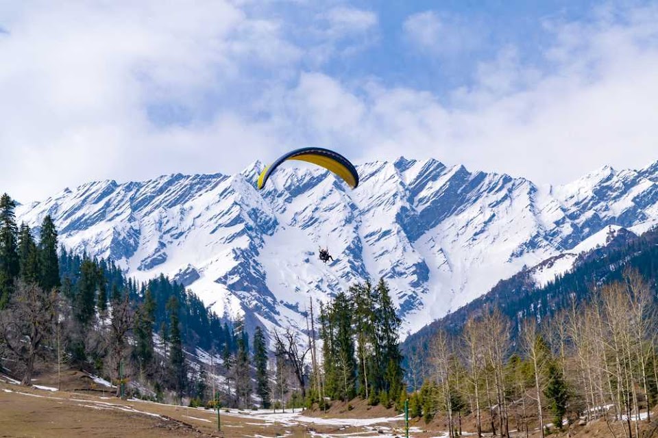 Traveling Kites photo 2