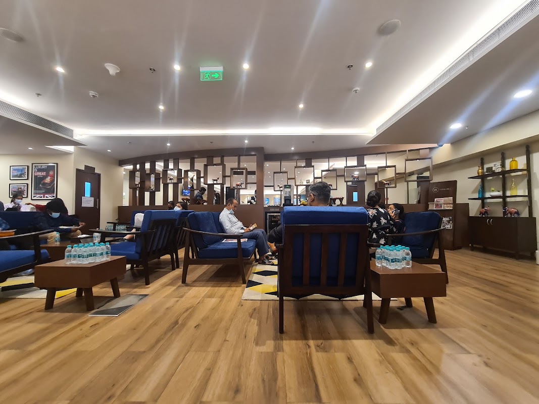 UK Visa Office Bandra Mumbai photo 3