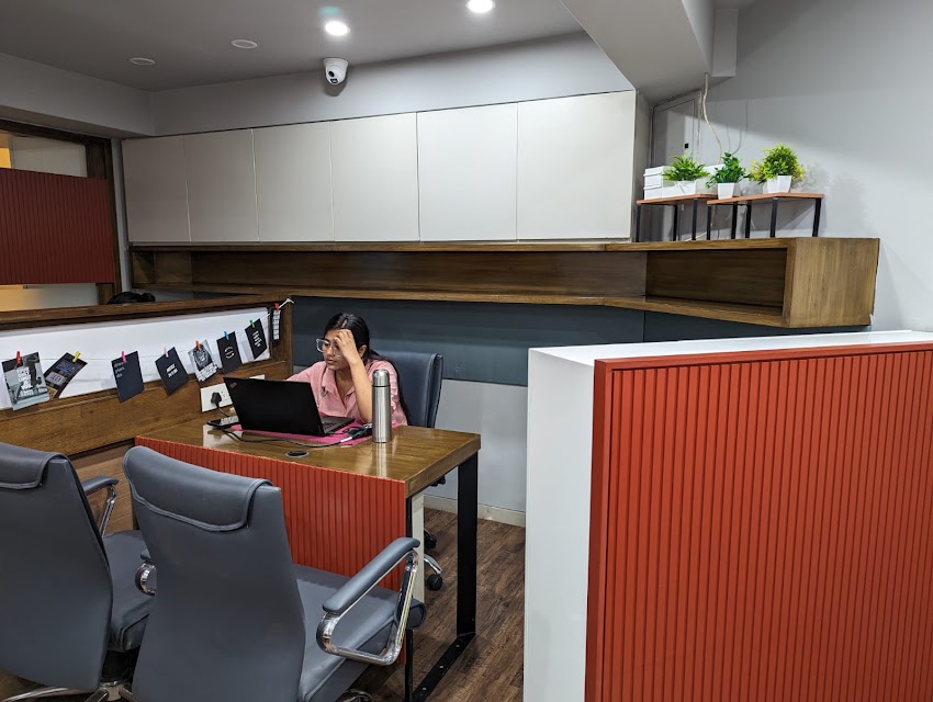 UNIVAZ OVERSEAS EDUCATION office