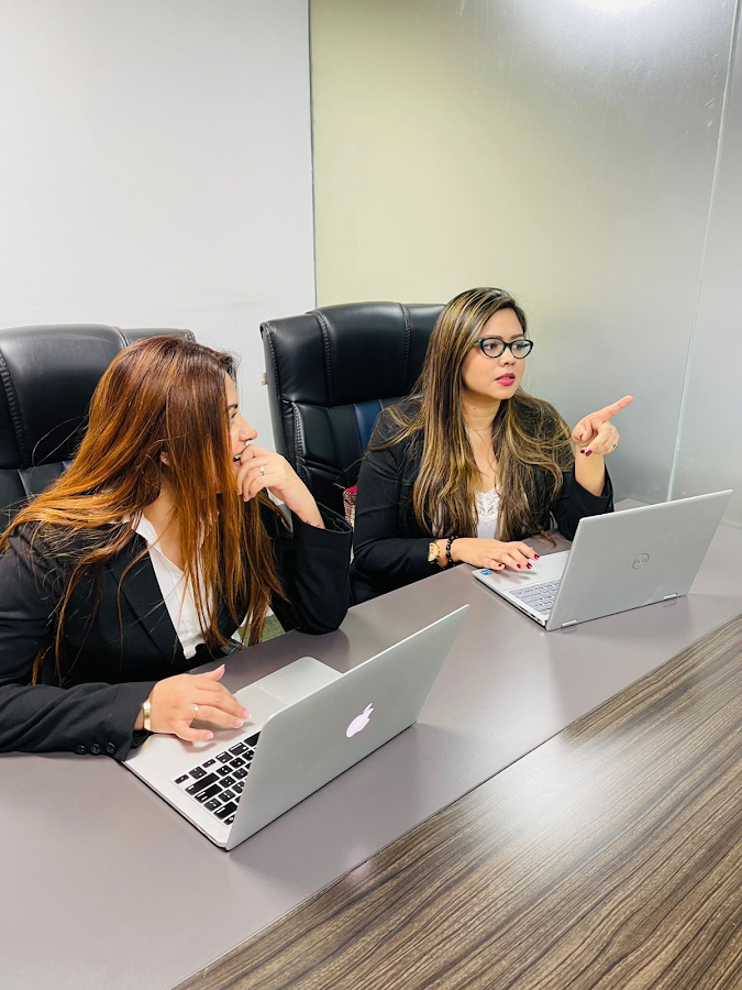 Universal Adviser Immigration Services photo 2