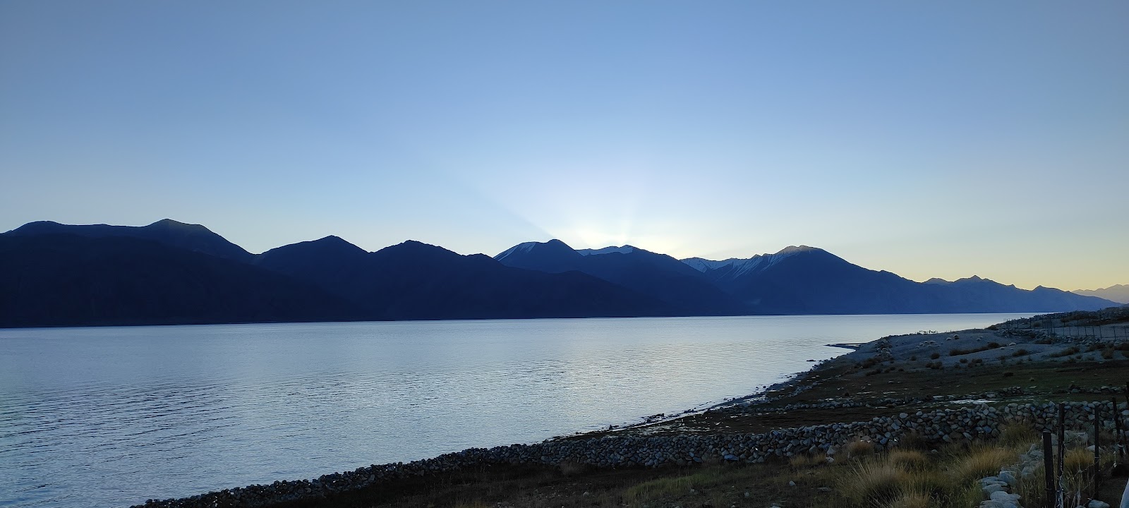 untravel photo 3