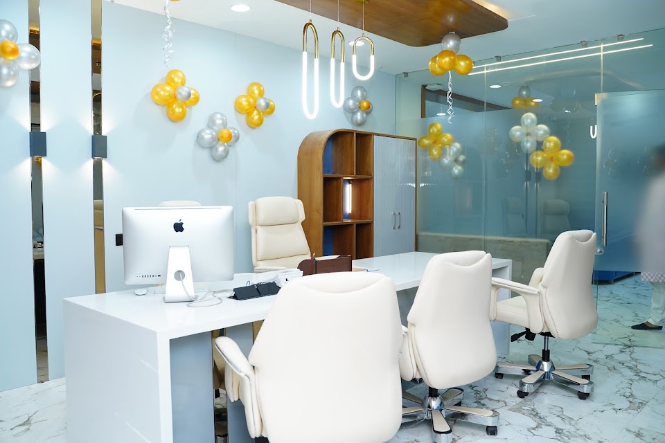 Vibgyor Tours and Consultancy office