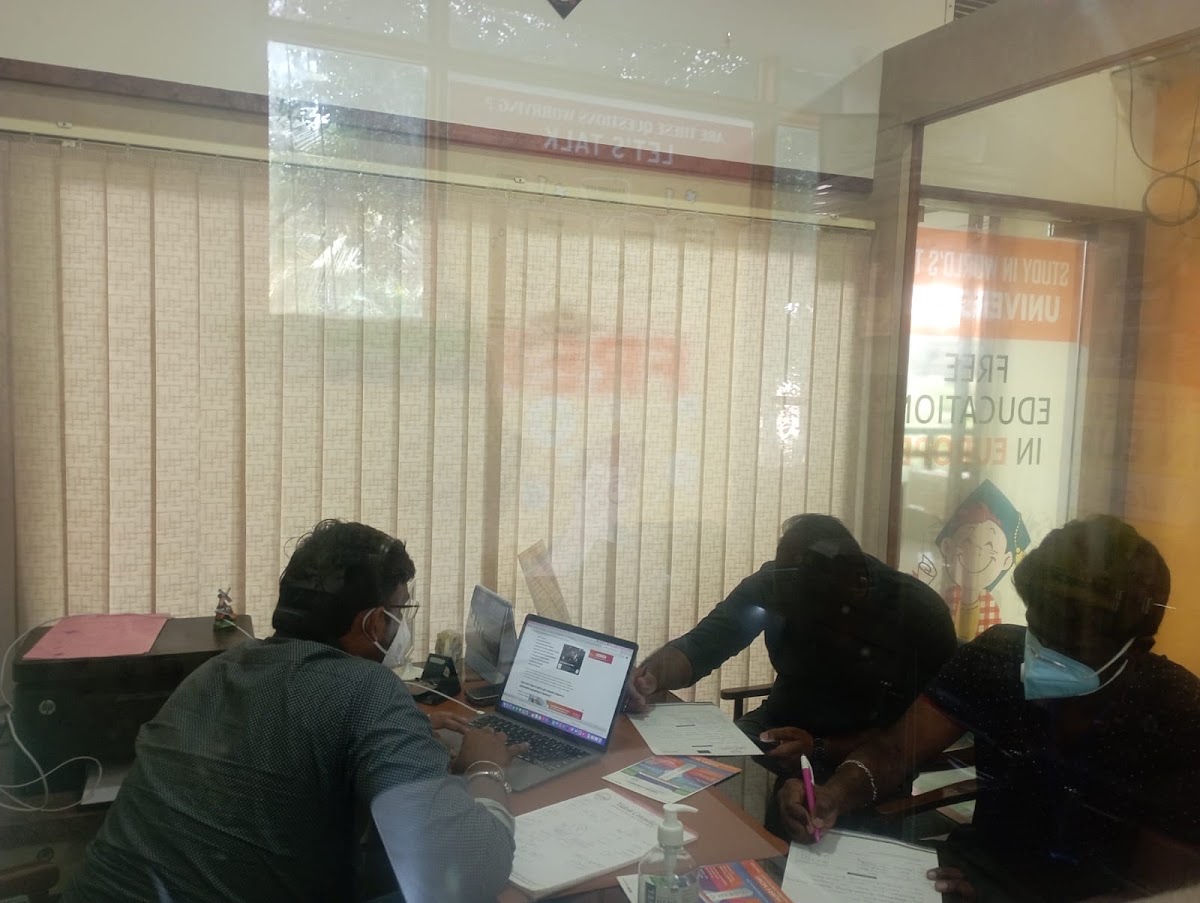 Videsh Consultz photo 2