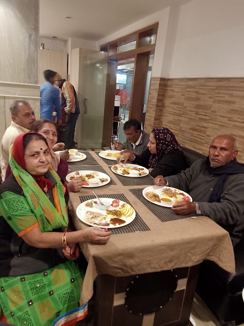 Vinay Tours & Travels ( Jayesh Patel Kadiwala ) photo 3