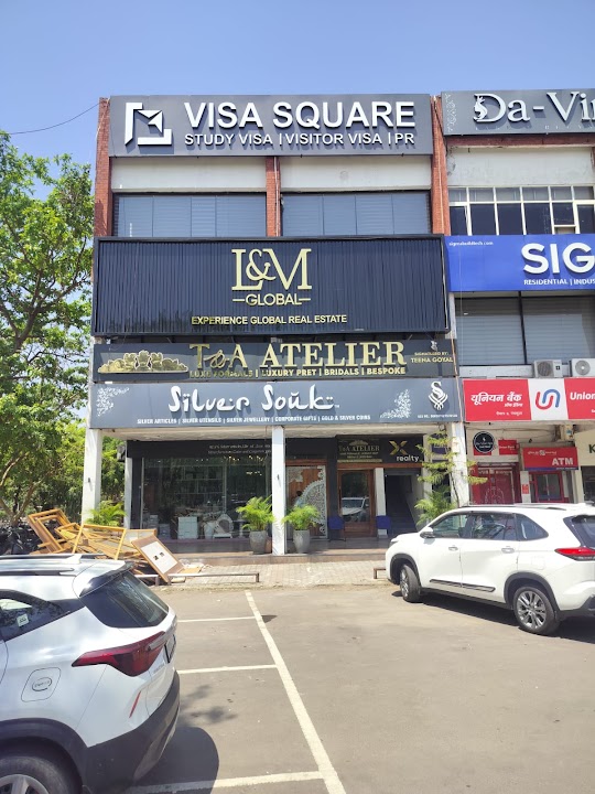 Visa Square photo 2