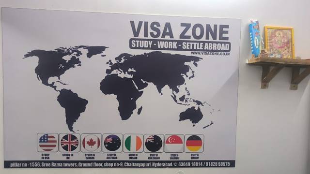 VISA ZONE photo 3
