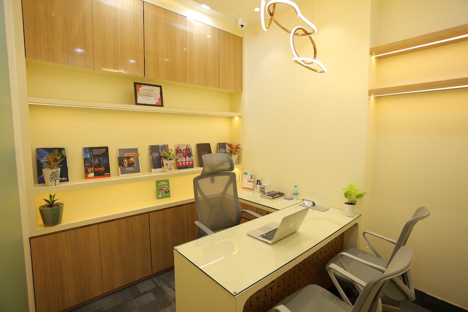 Visafast Migration Consultancy || Best Immigration Consultant in Kolkata || Study Abroad, Student Visa || Work Visa || photo 2