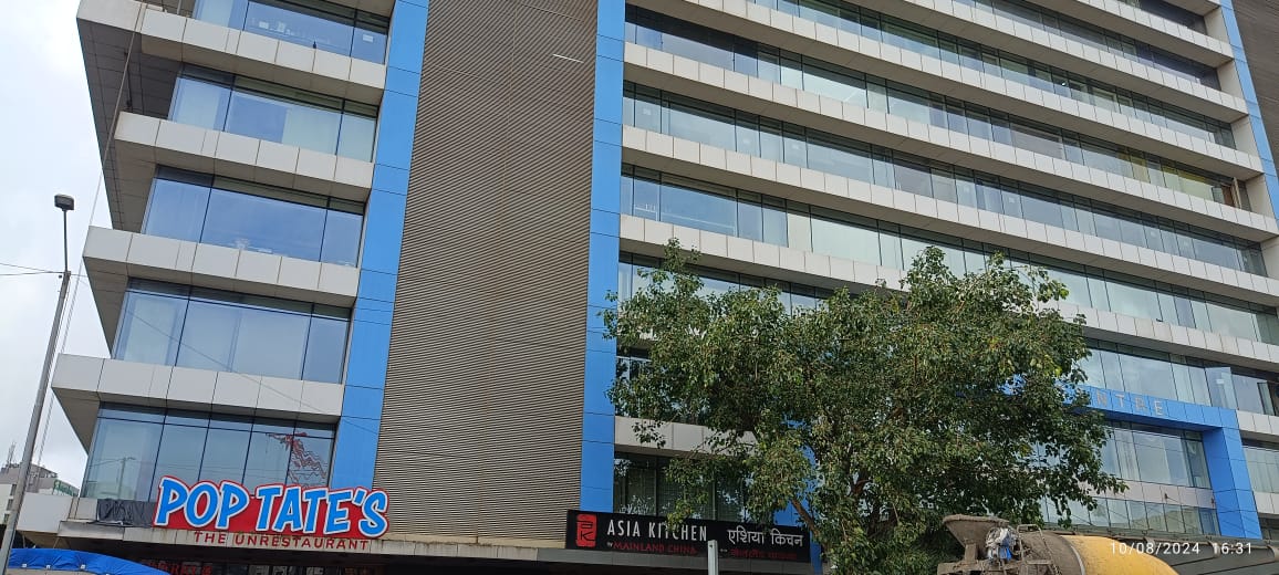 Y-Axis | Immigration Consultants in Mumbai | Canada PR | Australia PR | Visa Agent | Study Abroad Consultants | Bandra East photo 3