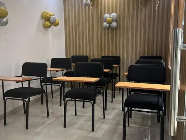 ✅ Blissway -IELTS & PTE Institute in Zirakpur office